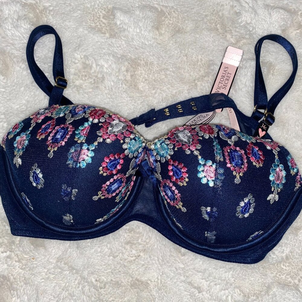 NWT Victoria's Secret Dream Angel Lightly Lined Embroidery Demi Bra 34C